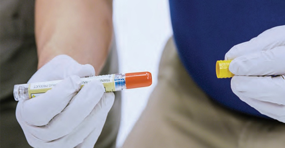 EpinphrinePen_1.jpg
